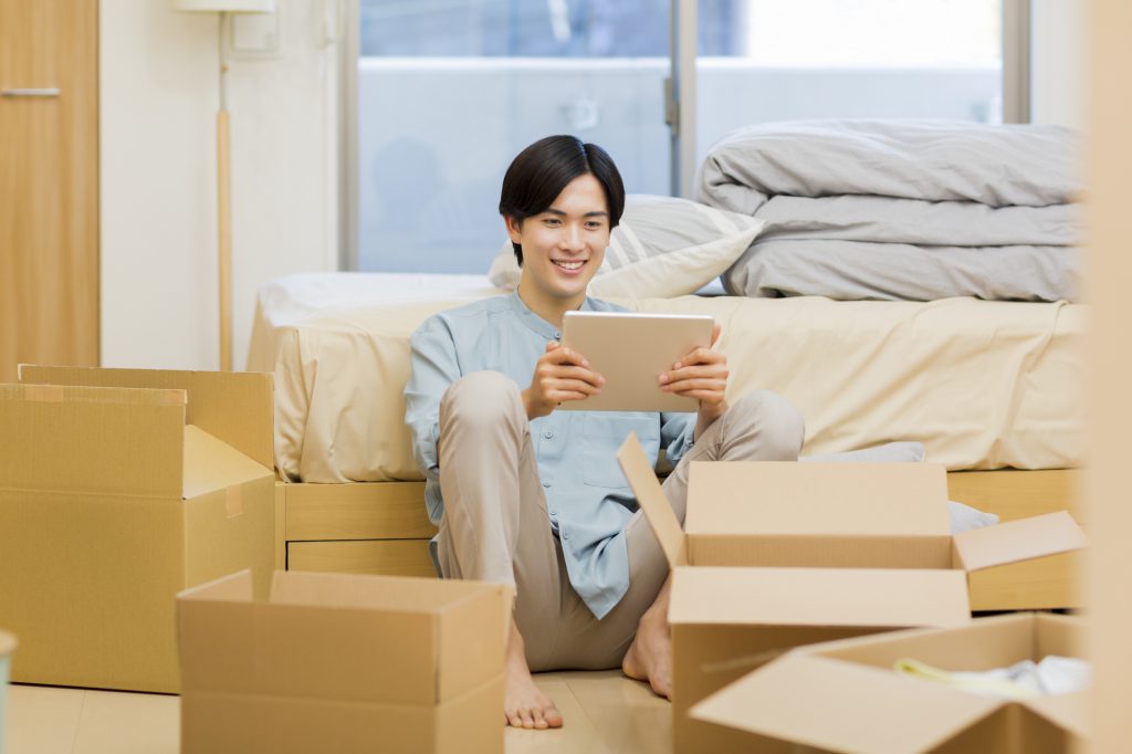 寮費無料の工場もあるけど何かからくりはある？