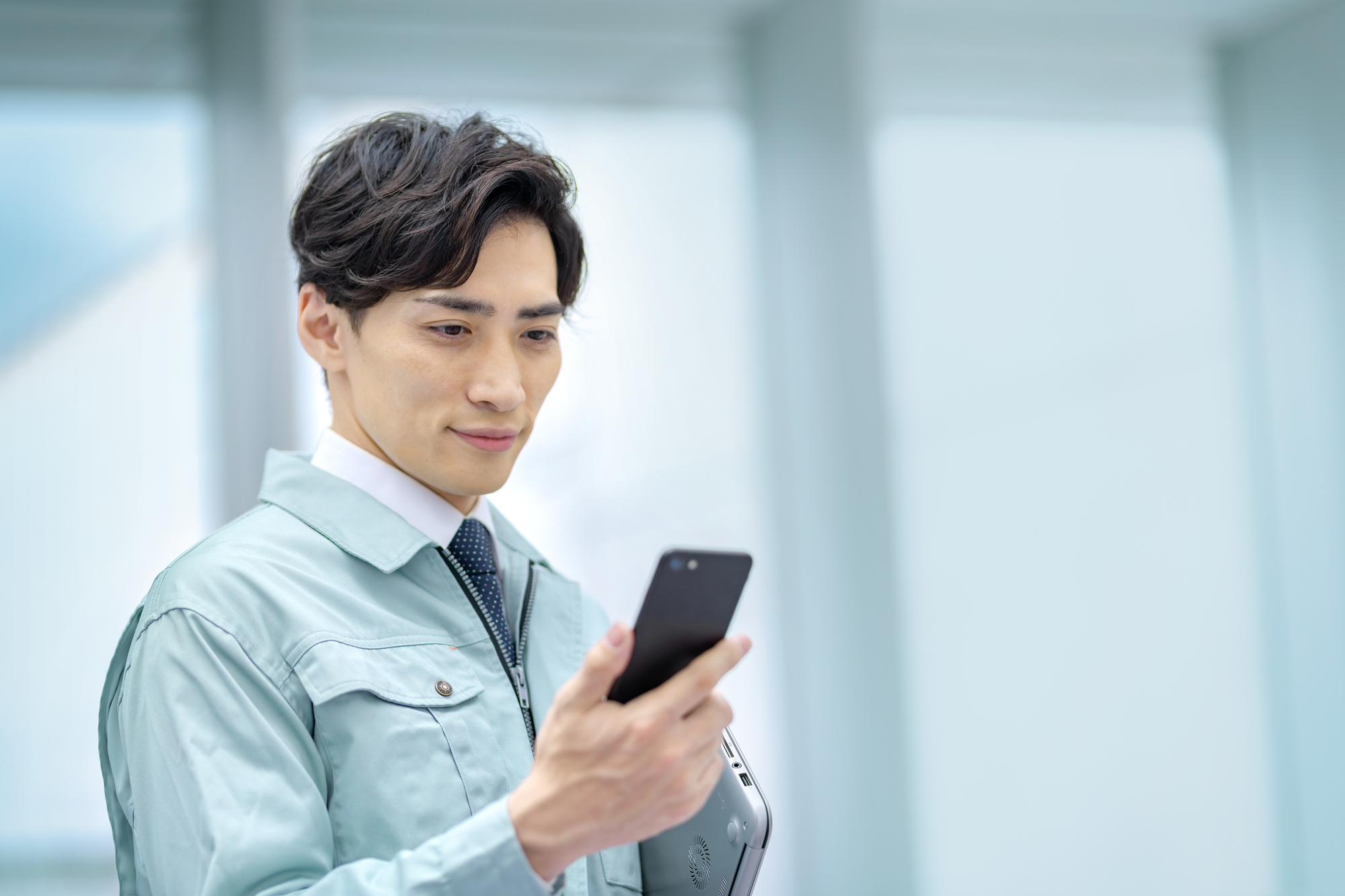 派遣として働きながら転職活動を行う3つのコツ