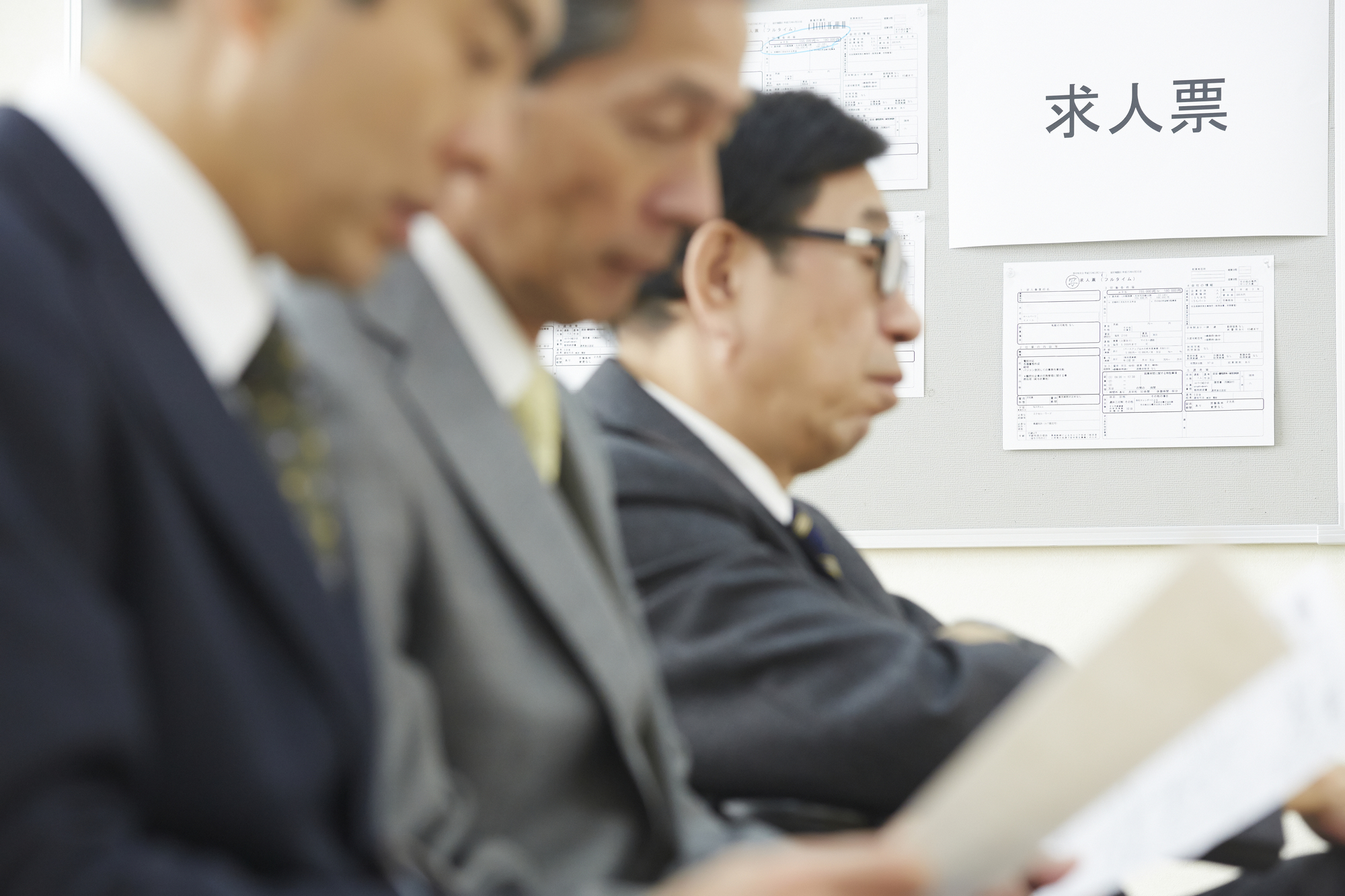 派遣の求人が多くなる時期はいつ？業種別の求人応募タイミングも紹介！