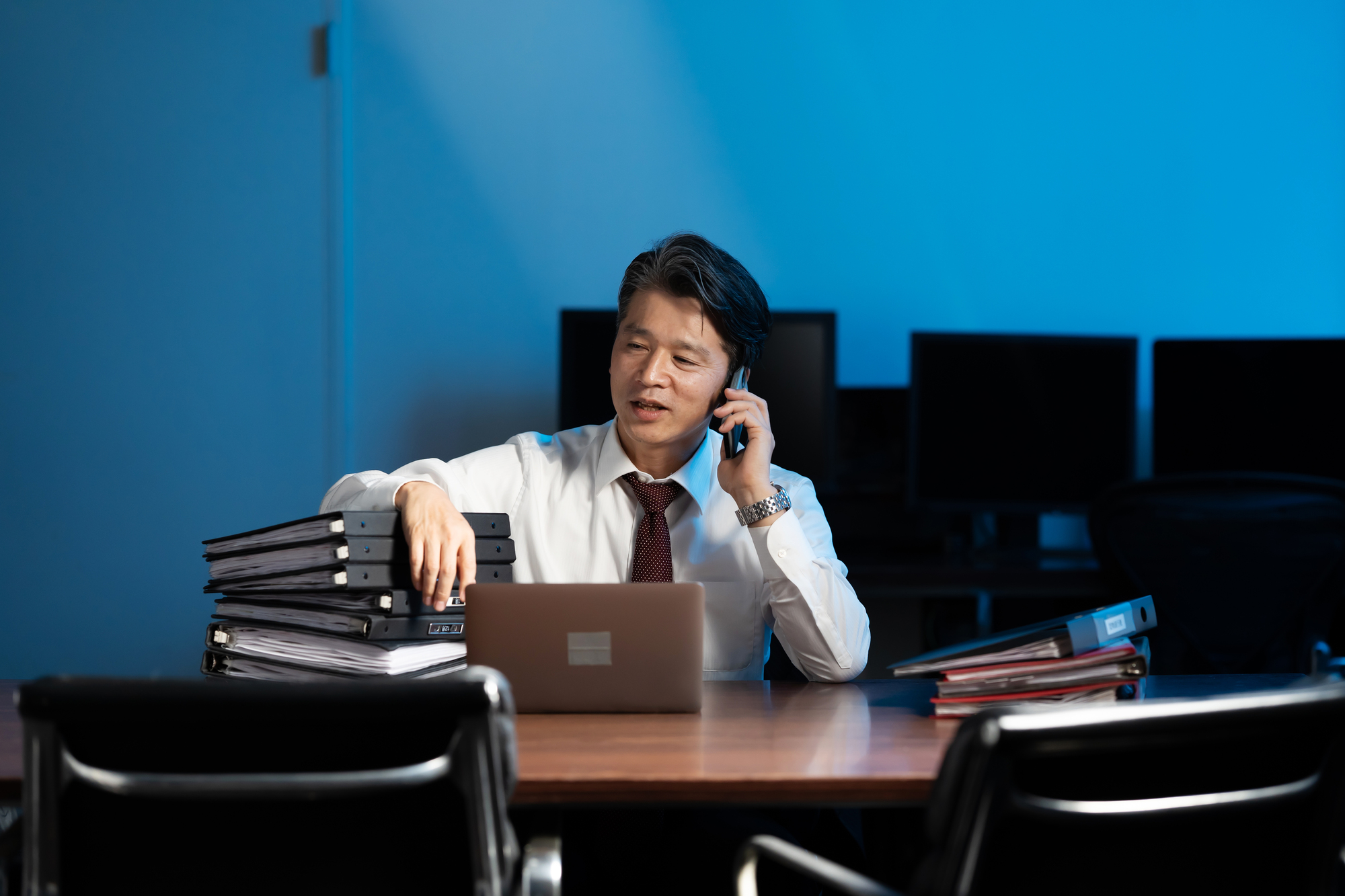 派遣社員が残業できる法的上限